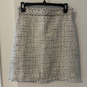 Ann Taylor Ivory Tweed skirt Size 2P
